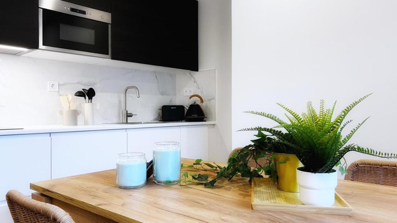 Deustown Apartamentos Bilbao Eksteriør bilde
