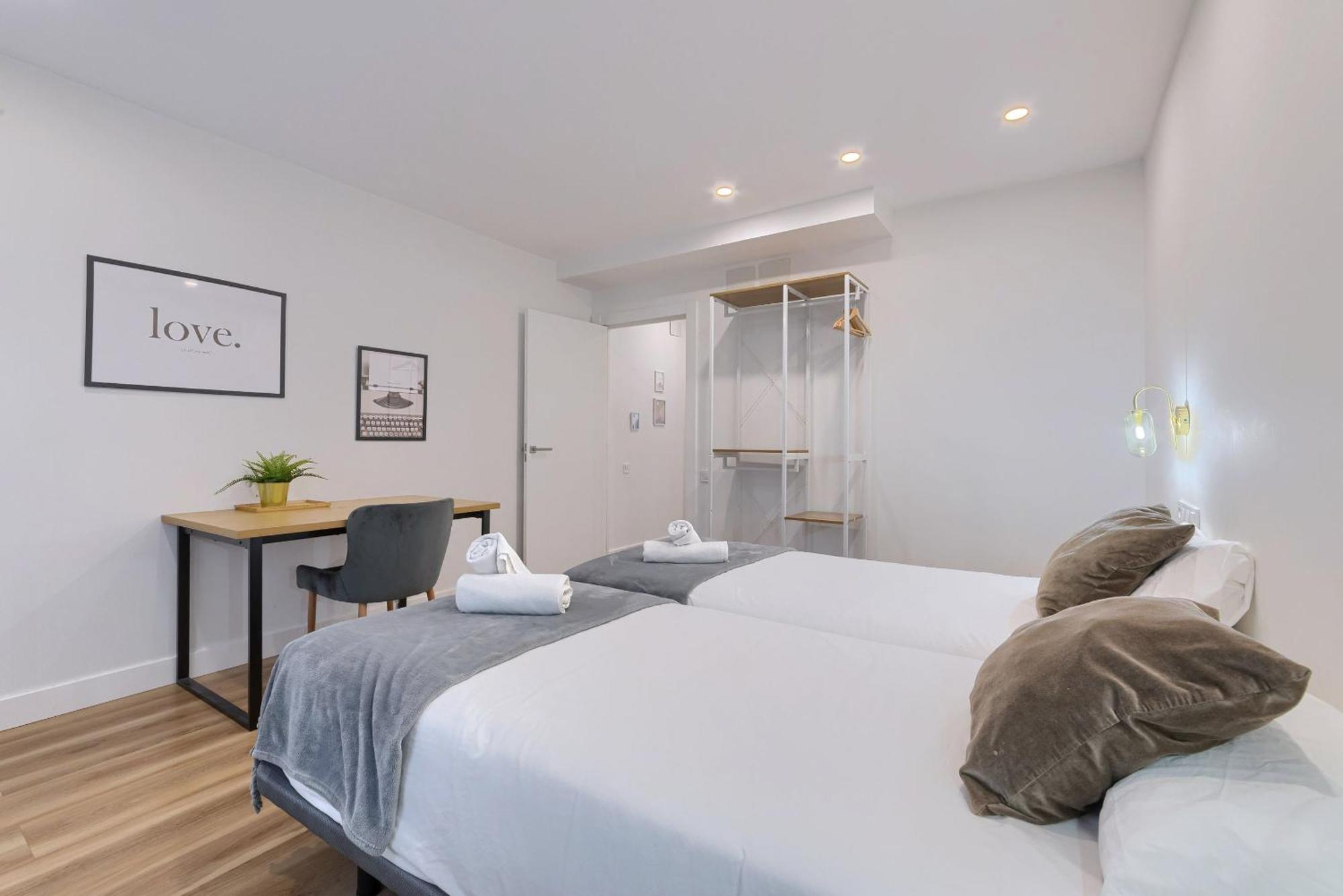 Deustown Apartamentos Bilbao Eksteriør bilde