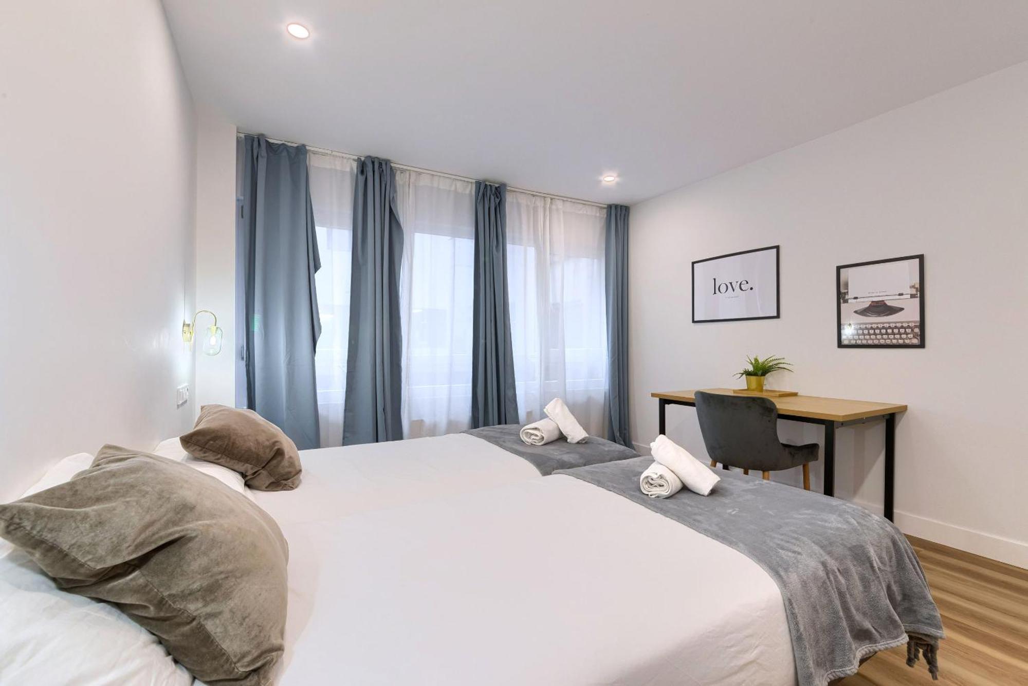 Deustown Apartamentos Bilbao Eksteriør bilde