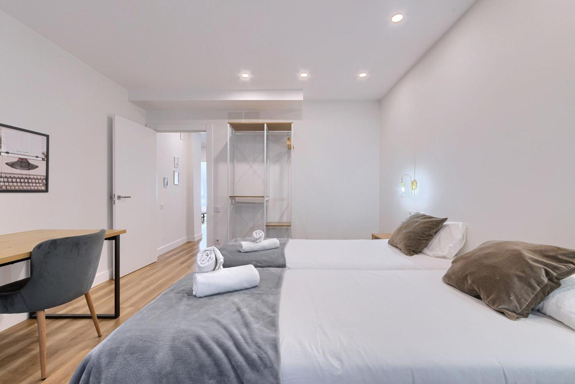 Deustown Apartamentos Bilbao Eksteriør bilde
