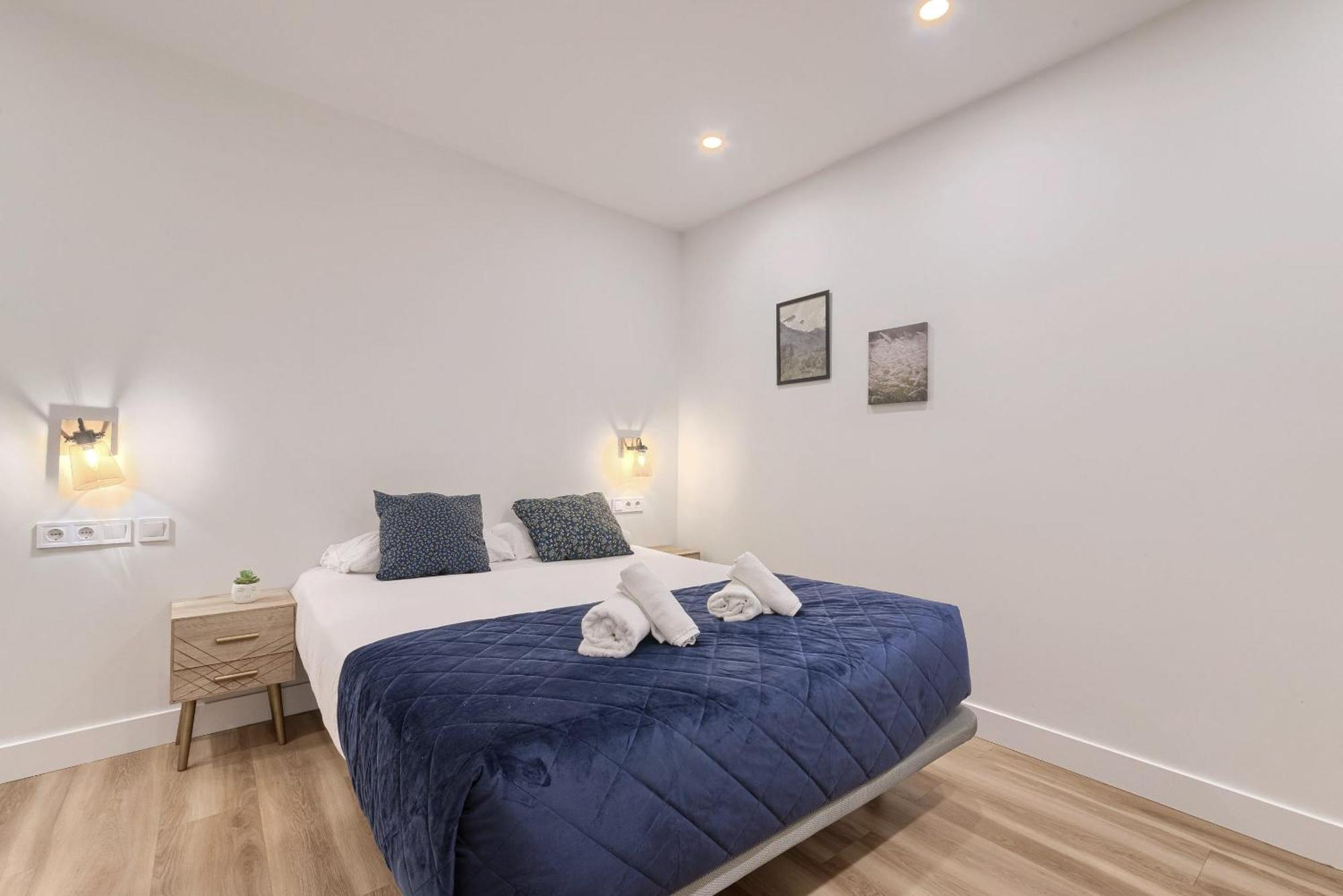 Deustown Apartamentos Bilbao Eksteriør bilde