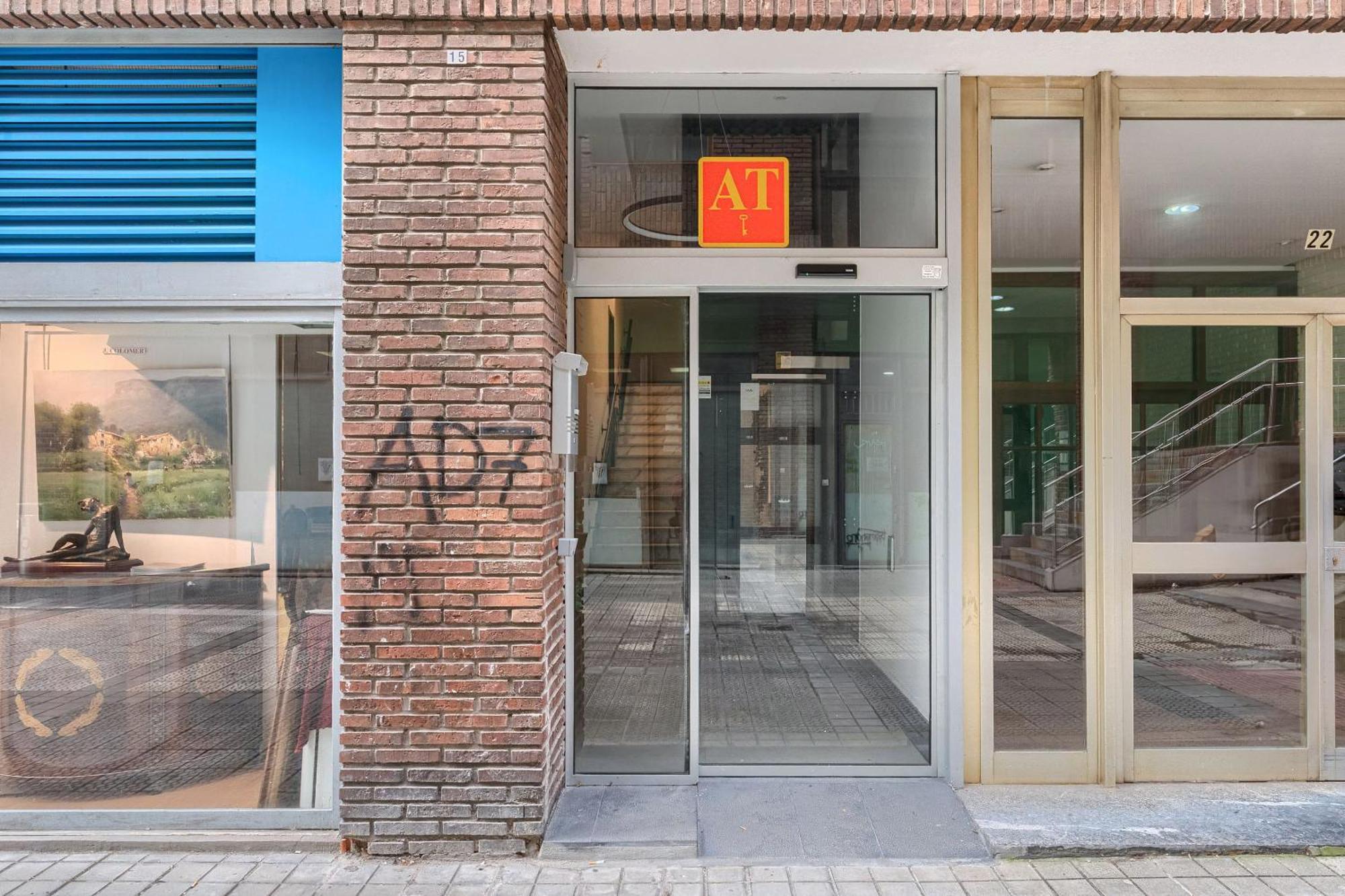 Deustown Apartamentos Bilbao Eksteriør bilde